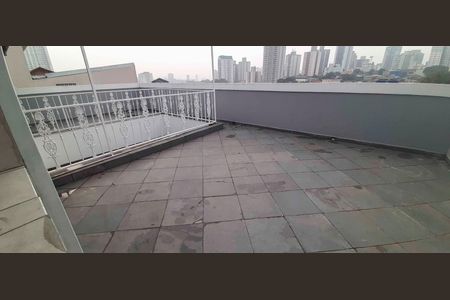 Casa para alugar com 500m², 5 quartos e 6 vagas Casa para alugar com 500m², 5 quartos e 6 vagasQuintal