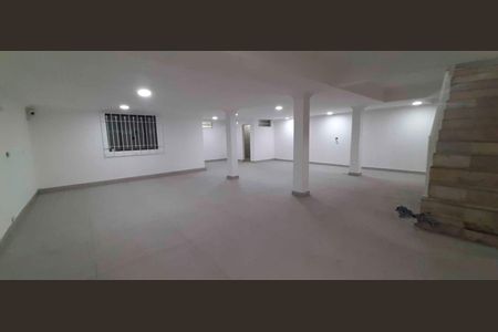 Casa para alugar com 500m², 5 quartos e 6 vagas Casa para alugar com 500m², 5 quartos e 6 vagasSalão de Festas