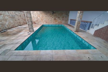 Casa para alugar com 500m², 5 quartos e 6 vagas