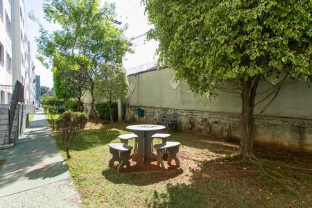 Apartamento à venda com 42m², 2 quartos e 1 vaga Apartamento à venda com 42m², 2 quartos e 1 vagaÁrea comum