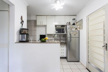 Apartamento à venda com 42m², 2 quartos e 1 vaga Apartamento à venda com 42m², 2 quartos e 1 vagaCozinha