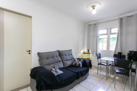 Apartamento à venda com 42m², 2 quartos e 1 vaga Apartamento à venda com 42m², 2 quartos e 1 vagaSala