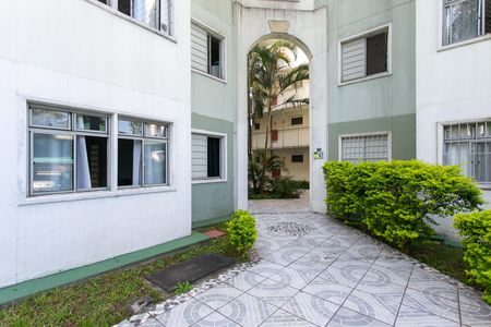 Apartamento à venda com 42m², 2 quartos e 1 vaga Apartamento à venda com 42m², 2 quartos e 1 vagaÁrea comum / Entrada