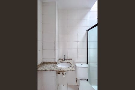 Casa de condomínio à venda com 83m², 3 quartos e 2 vagasBanheiro