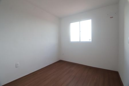Quarto 2 de apartamento para alugar com 2 quartos, 48m² em Fátima, Canoas