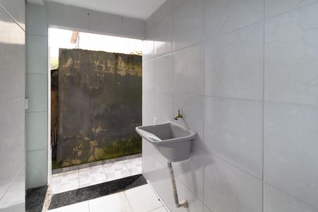 Casa para alugar com 55m², 2 quartos e sem vagaÁrea de Serviço