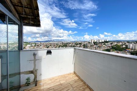 Apartamento para alugar com 110m², 3 quartos e 2 vagas Apartamento para alugar com 110m², 3 quartos e 2 vagasVaranda da cobertura