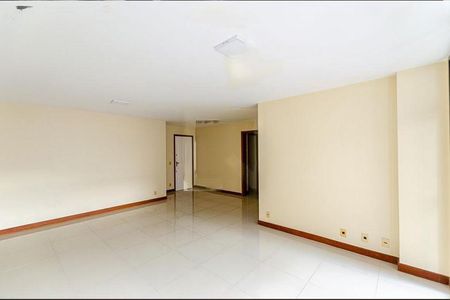 Apartamento à venda com 4 quartos, 150m² em Icaraí, Niterói