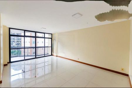 Apartamento à venda com 4 quartos, 150m² em Icaraí, Niterói