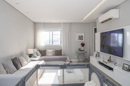 Apartamento à venda com 100m², 2 quartos e 1 vaga Apartamento à venda com 100m², 2 quartos e 1 vagaSala