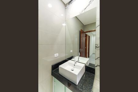 Apartamento para alugar com 55m², 2 quartos e sem vaga Apartamento para alugar com 55m², 2 quartos e sem vagaBanheiro