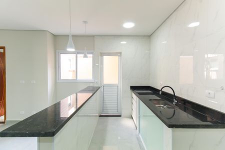 Sala/Cozinha de apartamento para alugar com 2 quartos, 55m² em Quarta Parada, São Paulo