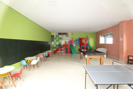 Apartamento para alugar com 45m², 1 quarto e 1 vagaÁrea comum - Sala de Jogos