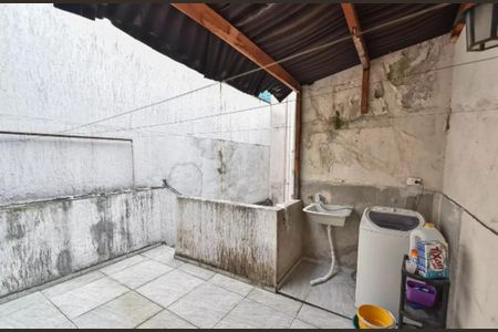 Casa à venda com 150m², 2 quartos e 1 vagaFoto 24