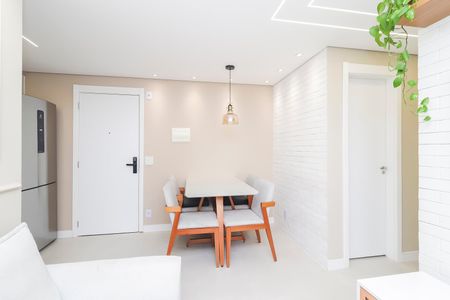 Sala de apartamento para alugar com 2 quartos, 39m² em Cidade Líder, São Paulo