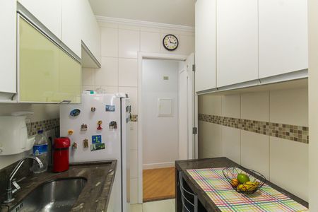 Apartamento à venda com 60m², 2 quartos e 1 vagaCozinha