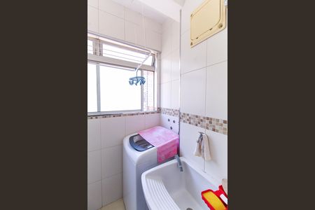 Apartamento à venda com 60m², 2 quartos e 1 vagaÁrea de Serviço