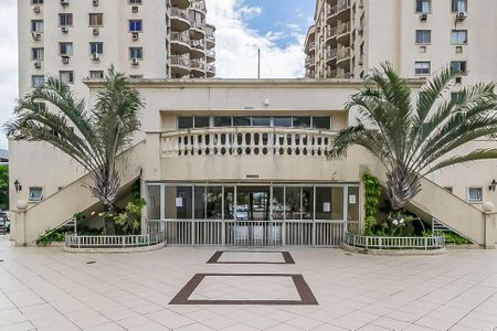 Apartamento para alugar com 56m², 2 quartos e 1 vaga Apartamento para alugar com 56m², 2 quartos e 1 vagaÁrea comum - Salão de festas