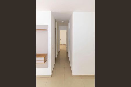 Sala de apartamento para alugar com 2 quartos, 56m² em Vila da Penha, Rio de Janeiro