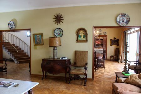 Casa à venda com 5 quartos, 460m² em Pacaembu, São Paulo