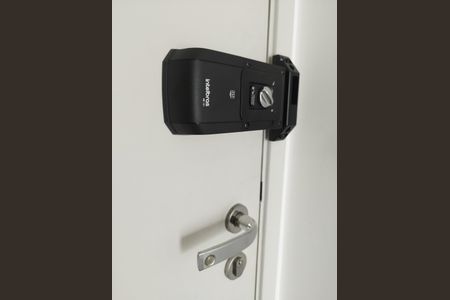 Apartamento à venda com 57m², 2 quartos e 2 vagas Apartamento à venda com 57m², 2 quartos e 2 vagasFechadura Eletrônica