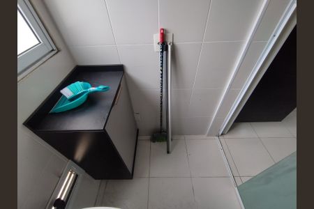 Apartamento à venda com 57m², 2 quartos e 2 vagas Apartamento à venda com 57m², 2 quartos e 2 vagasÁrea de Serviço