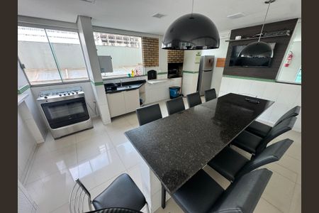 Apartamento para alugar com 60m², 2 quartos e 1 vagaÁrea comum