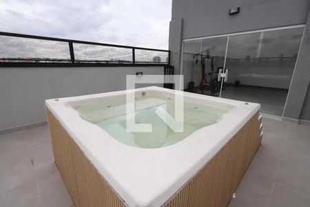 Apartamento para alugar com 4251m², 2 quartos e 1 vaga Apartamento para alugar com 4251m², 2 quartos e 1 vagaÁrea Comum - Ofurô