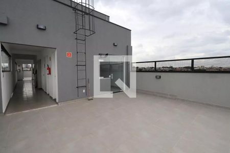 Apartamento para alugar com 4251m², 2 quartos e 1 vaga Apartamento para alugar com 4251m², 2 quartos e 1 vagaÁrea Comum - Rooftop