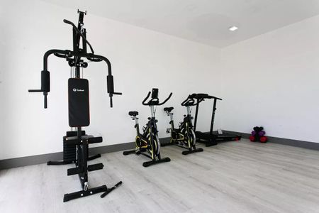 Apartamento para alugar com 4251m², 2 quartos e 1 vagaÁrea Comum - Academia