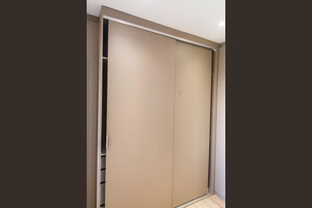 Apartamento à venda com 110m², 2 quartos e 3 vagasCloset da suíte 1