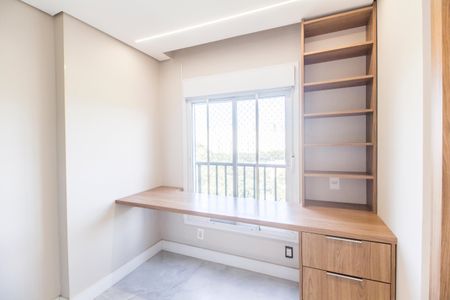 Apartamento à venda com 110m², 2 quartos e 3 vagasEscritório