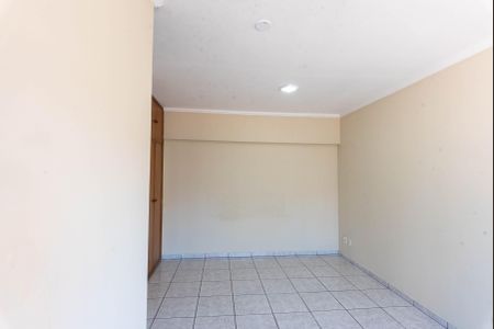 Apartamento à venda com 43m², 1 quarto e sem vaga Apartamento à venda com 43m², 1 quarto e sem vagaSala/Quarto