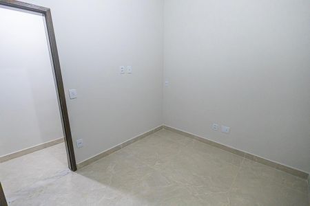 Casa para alugar com 220m², 2 quartos e 2 vagas Casa para alugar com 220m², 2 quartos e 2 vagasquarto 1