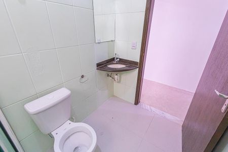 Casa para alugar com 220m², 2 quartos e 2 vagas Casa para alugar com 220m², 2 quartos e 2 vagasbanheiro