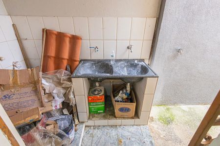 Casa para alugar com 220m², 2 quartos e 2 vagas Casa para alugar com 220m², 2 quartos e 2 vagasarea de serviço