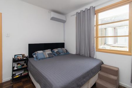 Sala/Quarto de apartamento à venda com 1 quarto, 40m² em Rio Branco, Porto Alegre