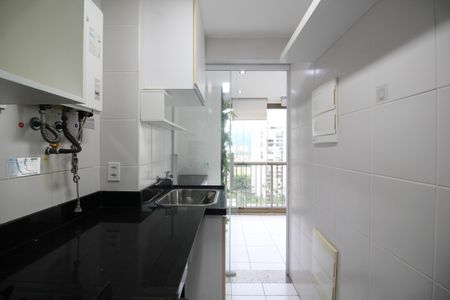 Apartamento para alugar com 75m², 2 quartos e 1 vagaÁrea de Serviço