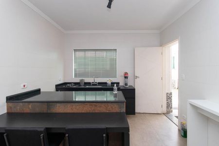 Casa para alugar com 206m², 4 quartos e 5 vagas Casa para alugar com 206m², 4 quartos e 5 vagasCozinha