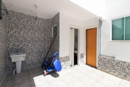 Casa para alugar com 206m², 4 quartos e 5 vagas Casa para alugar com 206m², 4 quartos e 5 vagasÁrea de Serviço