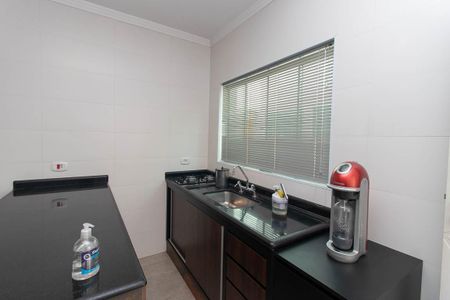 Casa para alugar com 206m², 4 quartos e 5 vagas Casa para alugar com 206m², 4 quartos e 5 vagasCozinha