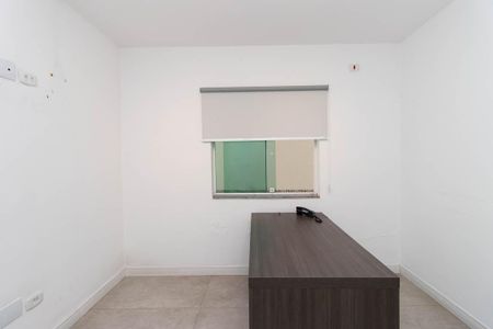 Casa para alugar com 206m², 4 quartos e 5 vagas Casa para alugar com 206m², 4 quartos e 5 vagasQuarto 1