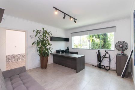 Sala de casa para alugar com 4 quartos, 206m² em Carandiru, São Paulo