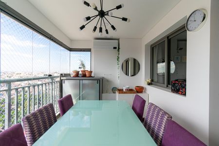 Apartamento à venda com 80m², 3 quartos e 2 vagasVaranda gourmet