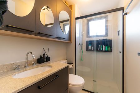 Apartamento à venda com 80m², 3 quartos e 2 vagasBanheiro da Suíte