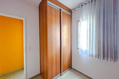 Apartamento à venda com 56m², 2 quartos e 1 vagaQuarto 2