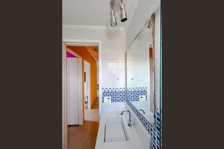 Apartamento à venda com 56m², 2 quartos e 1 vagaBanheiro