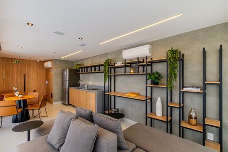 Apartamento para alugar com 37m², 2 quartos e sem vagaÁrea comum - Salão de festas