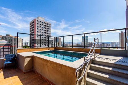 Apartamento para alugar com 37m², 2 quartos e sem vaga Apartamento para alugar com 37m², 2 quartos e sem vagaÁrea comum - Piscina