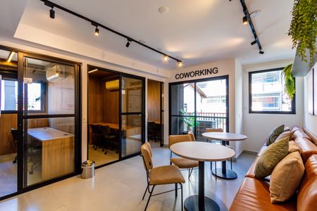 Apartamento para alugar com 37m², 2 quartos e sem vagaÁrea comum - Coworking